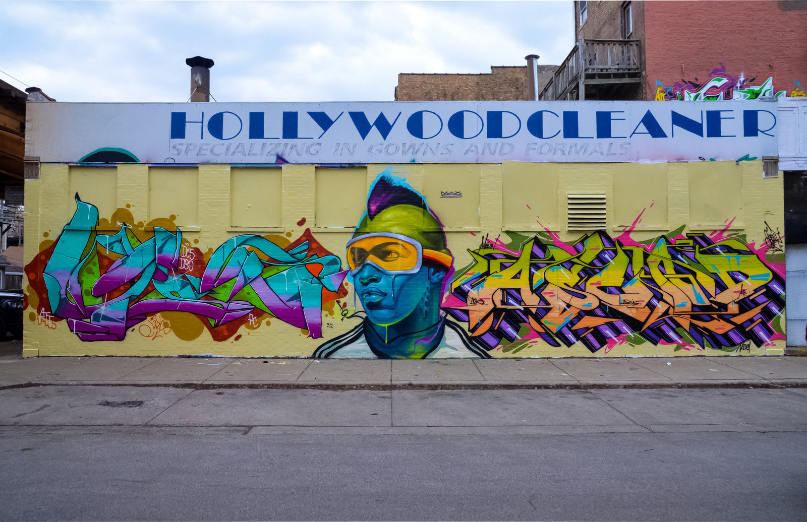 March Madness with Jash x Max Sansing x Asend - Graffiti Mural Production