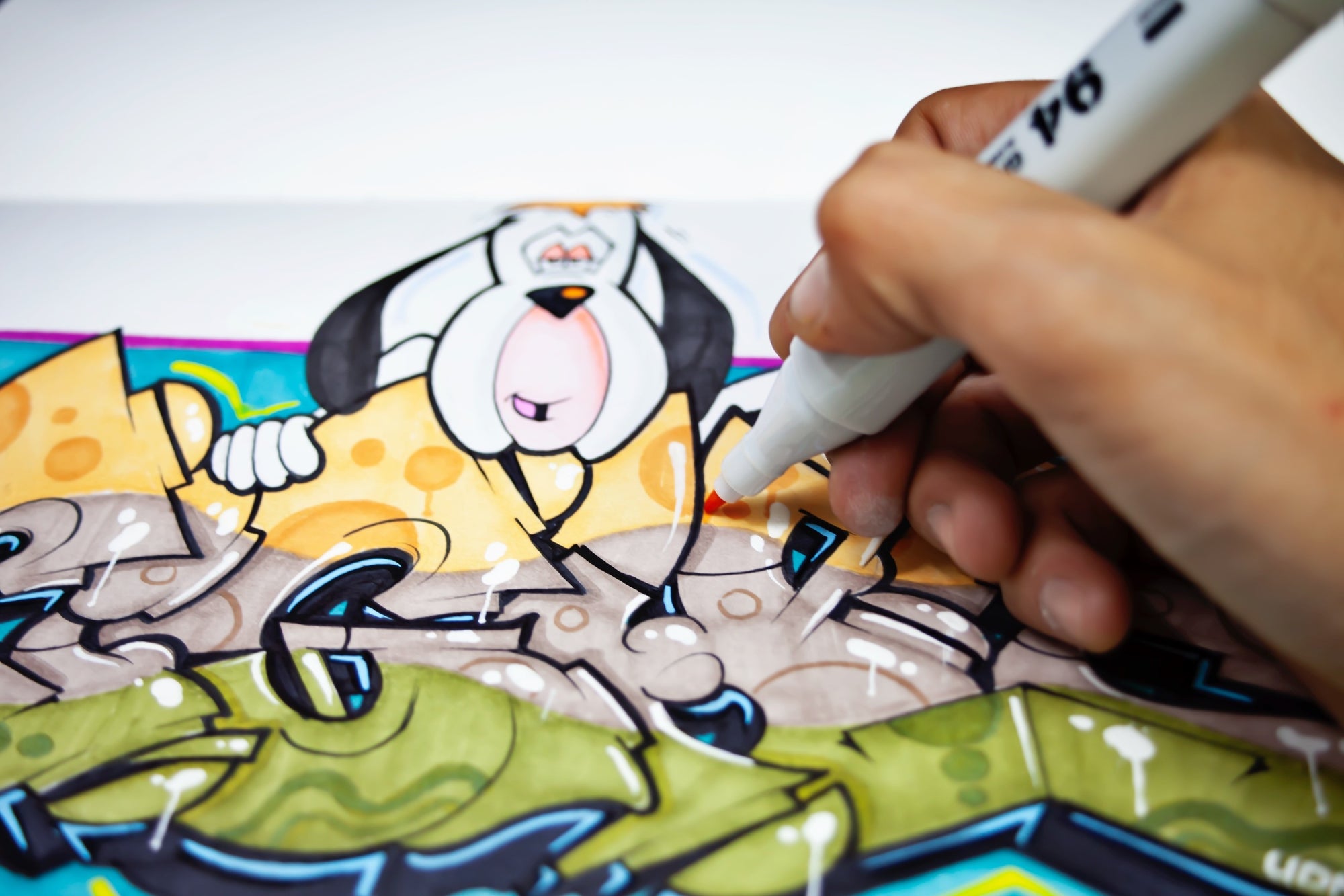 Graffiti Product Review: Montana Colors 94 Markers and Sketchbooks
